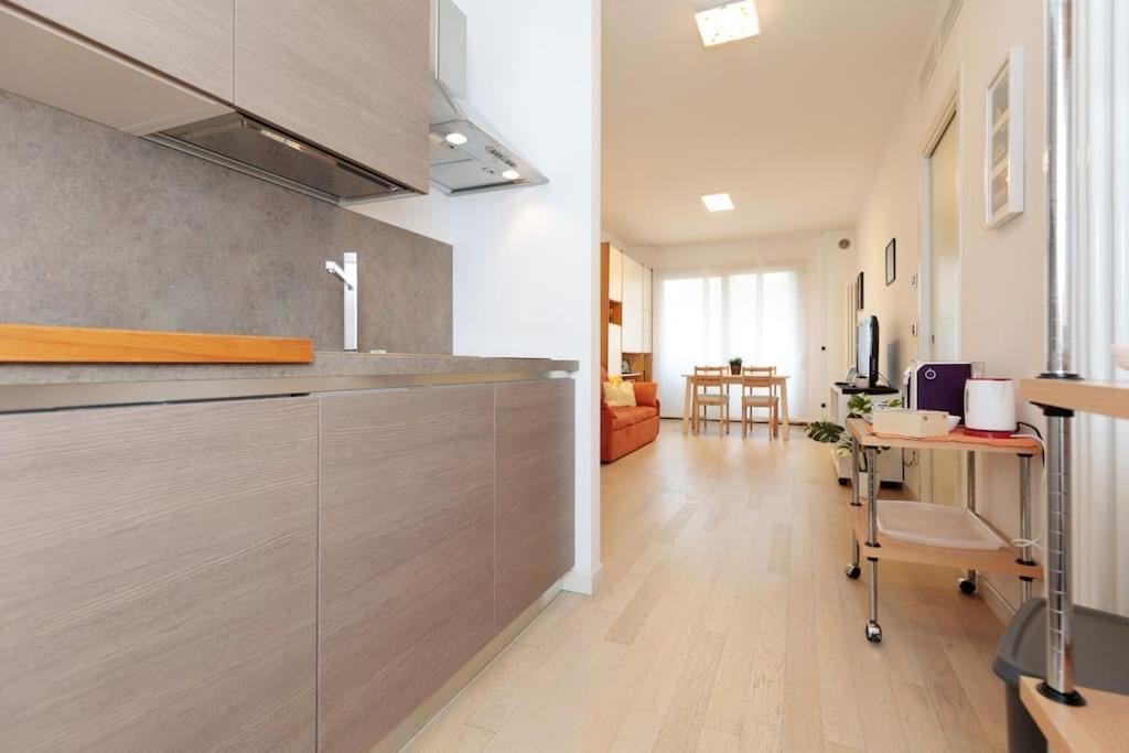 10 Min From Venice Free Garage Lovely Flat Местре Екстериор снимка